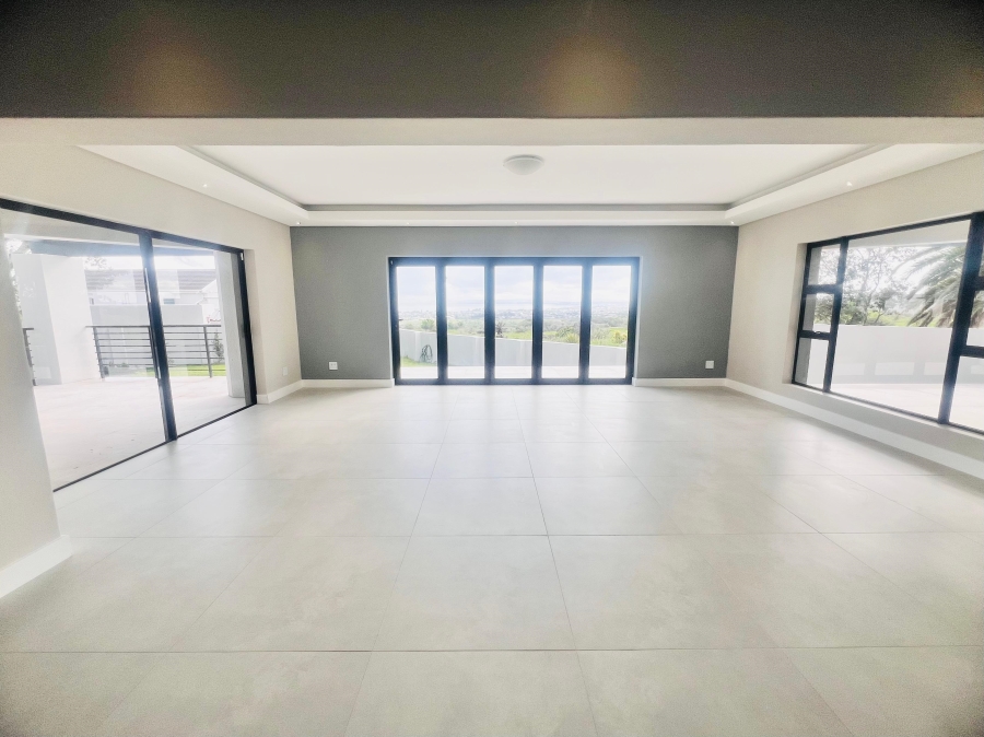 5 Bedroom Property for Sale in Myburgh Park Western Cape